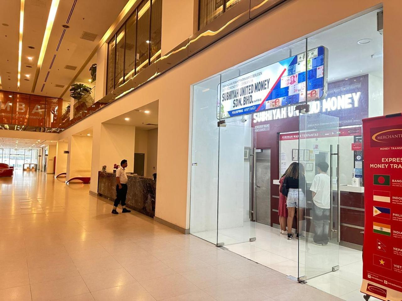 Mercu Summer Suites Klcc By Ab Куала Лумпур Екстериор снимка