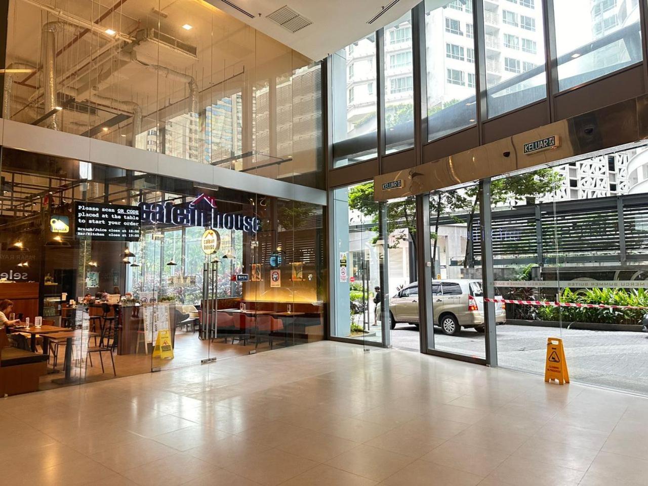 Mercu Summer Suites Klcc By Ab Куала Лумпур Екстериор снимка