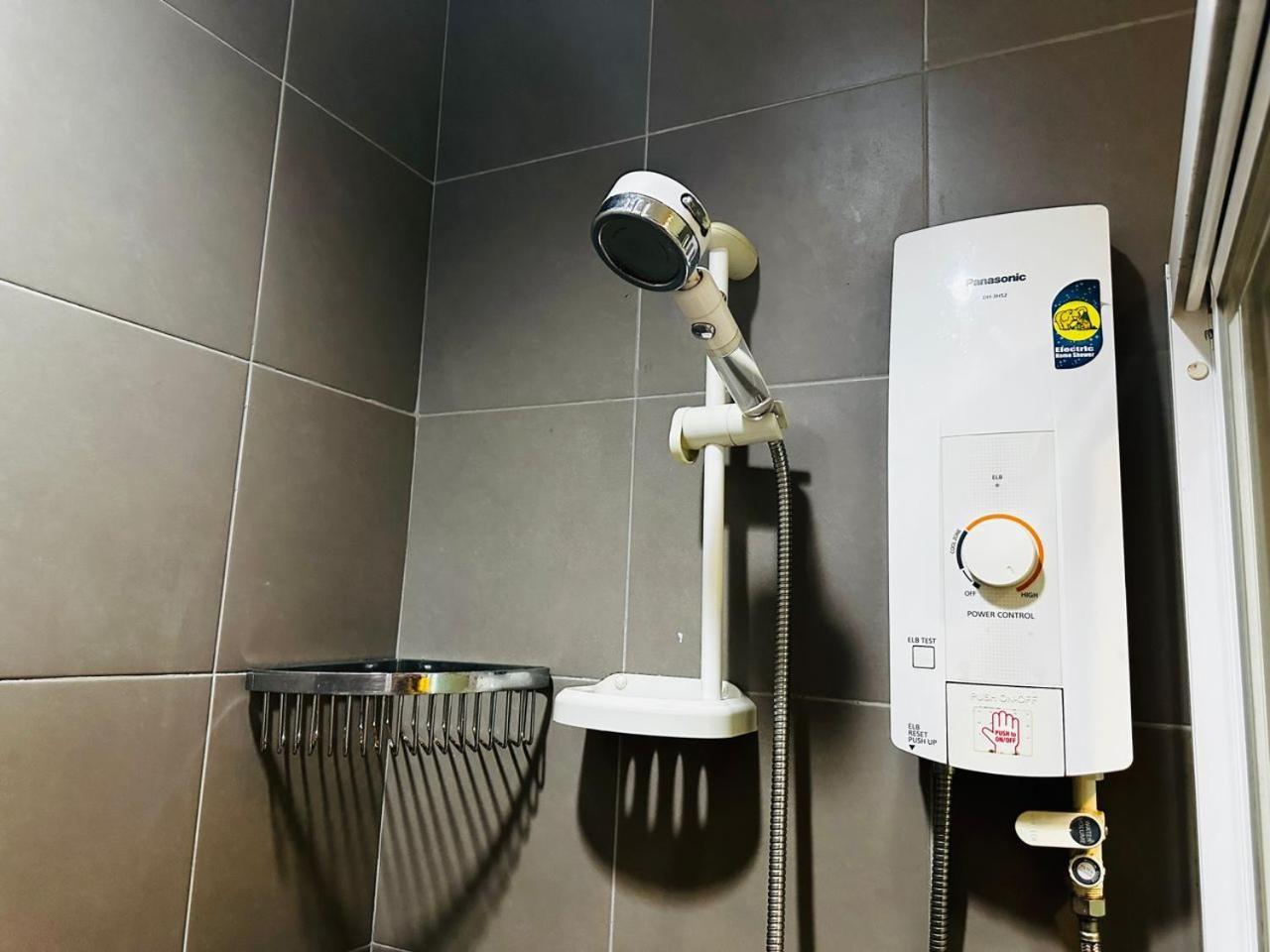 Mercu Summer Suites Klcc By Ab Куала Лумпур Екстериор снимка