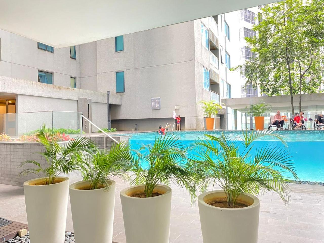 Mercu Summer Suites Klcc By Ab Куала Лумпур Екстериор снимка
